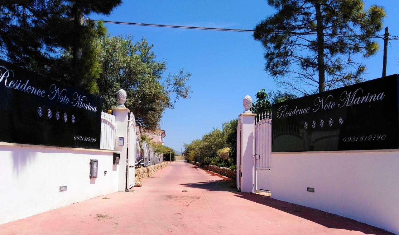 Hotel Residence Noto Marina 外观 照片